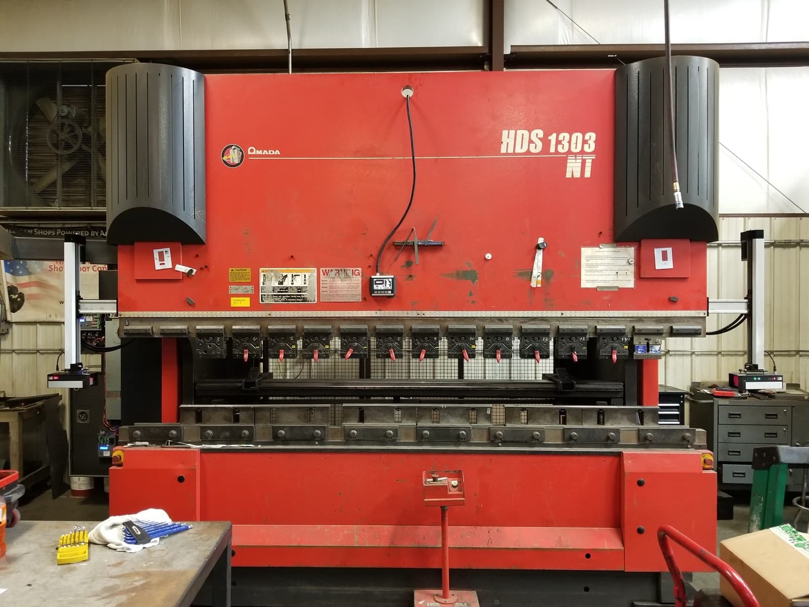Amada HDS 1303 NT (Automatic) with Lazer Safe Sentinel installed